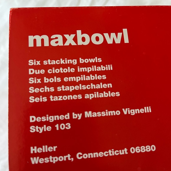 Supreme/Heller Bowls (Set of 6)
Set of six 5" stackable melamine bowls - Picture 5 of 8